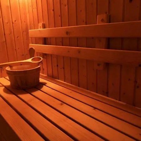 6br Modern Chalet With Private Spa- What'app - 0034-635-520-036 - For Reservations!! Βίλα